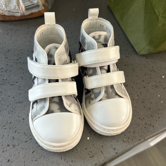 Baby Christian Dior Sneakers - Picture 4 of 17